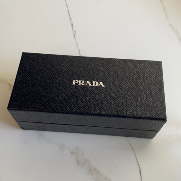 **NIB** Prada sunglasses Black w silver hardware - Picture 4 of 9